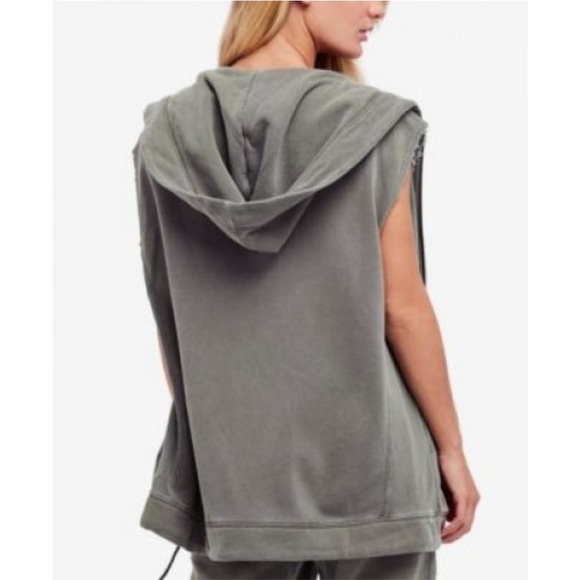 FP / Vagabond Vest in Khaki - Picture 4 of 7